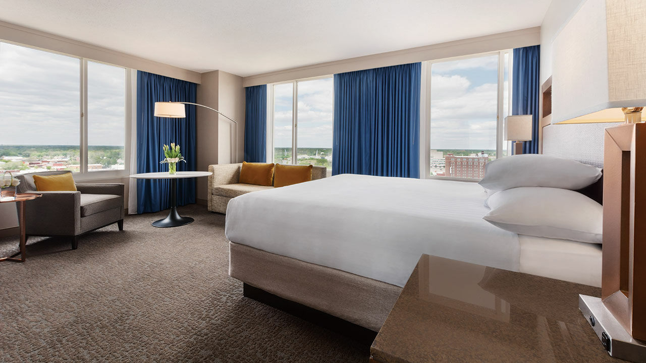 Отель Hyatt Regency Уичита Экстерьер фото